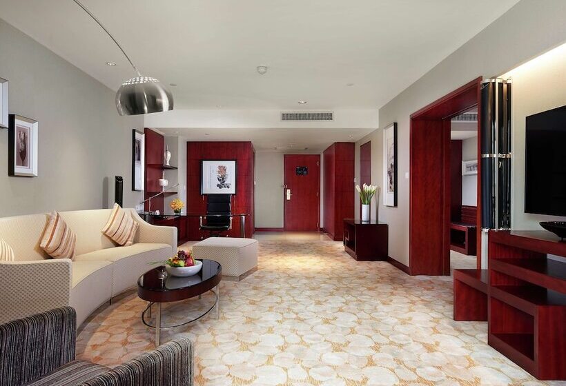 带阳台套房, Hilton Guangzhou Science City