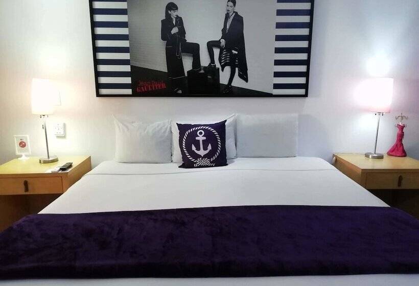 Cameră Standard, Mayafair Design