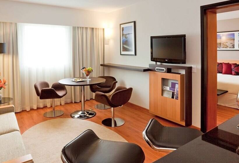 اتاق اجرایی, Novotel Lima San Isidro