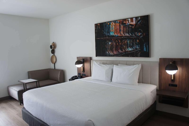 Стандартный Номер Кровать Кинг, La Quinta Inn & Suites By Wyndham Terrell