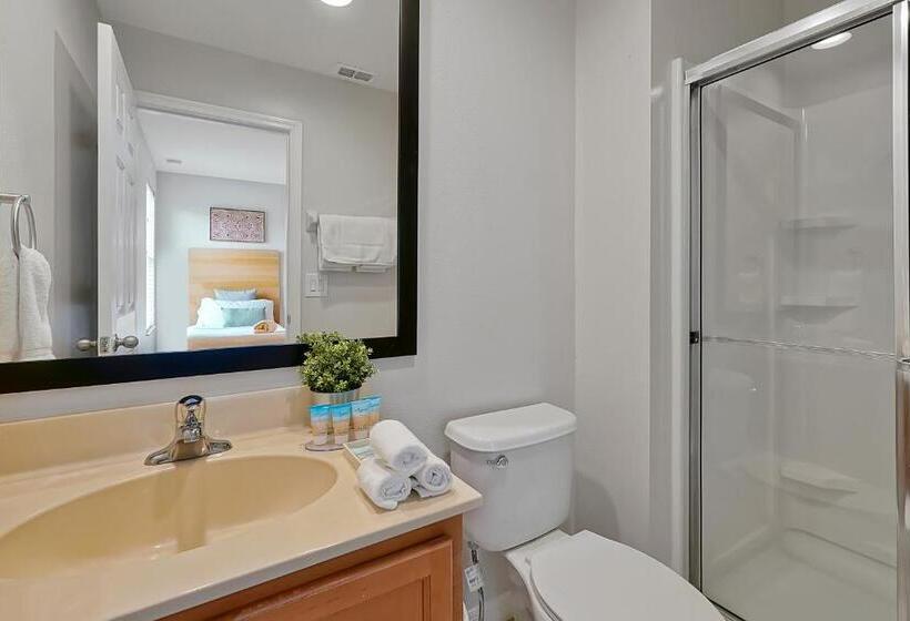 Дом 2 Спальни, Encantada Resort Vacation Townhomes By Idiliq