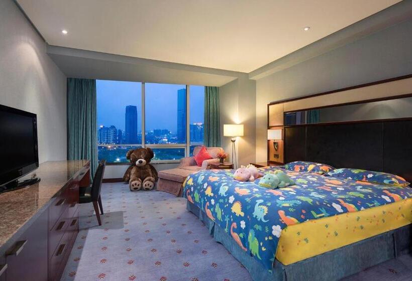 سوییت سوپریور, Crowne Plaza Wuxi City Center