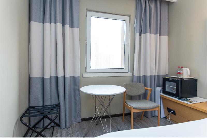 비즈니스룸, Ibis Shanghai Lianyang