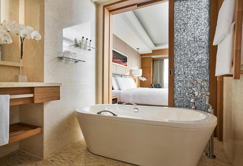 اتاق کلاسیک با تخت دونفره, Intercontinental Saigon, An Ihg