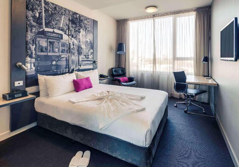스탠다드 스튜디오 퀸 침대, Mercure Melbourne Therry Street