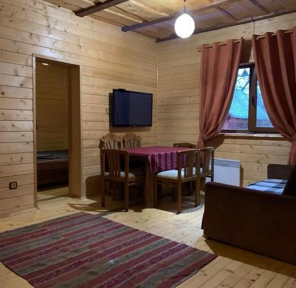 침실 2개 주택, Guest House Pid Dubom карпати під дубом