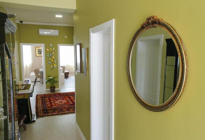 اتاق لوکس, Villa Prestige