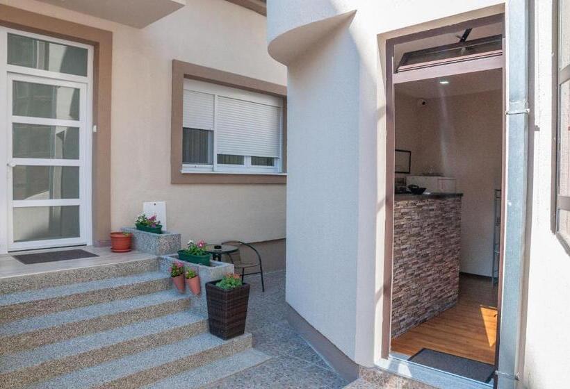 اتاق سوپریور خانوادگی, Villa Prestige