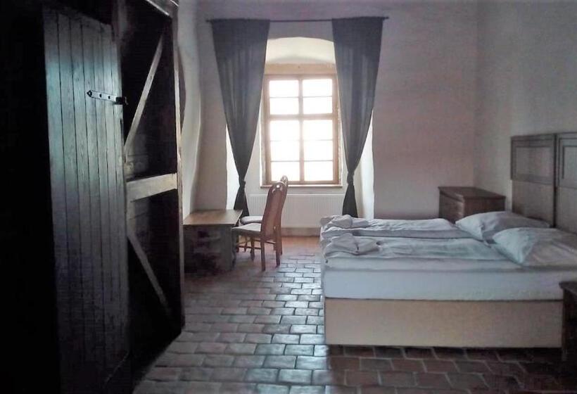 Номер Стандарт Трехместный, Zámek Kolštejn   Hotel Chateau Goldenstein