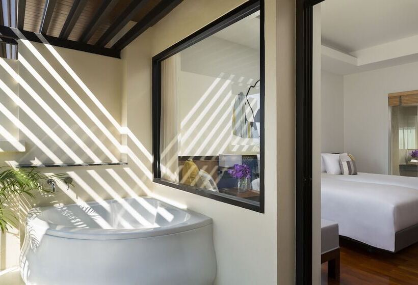 اتاق استاندارد با چشم‌انداز دریا, Avani Ao Nang Cliff Krabi Resort
