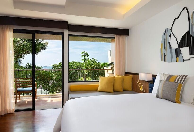 سوییت خانوادگی, Avani Ao Nang Cliff Krabi Resort