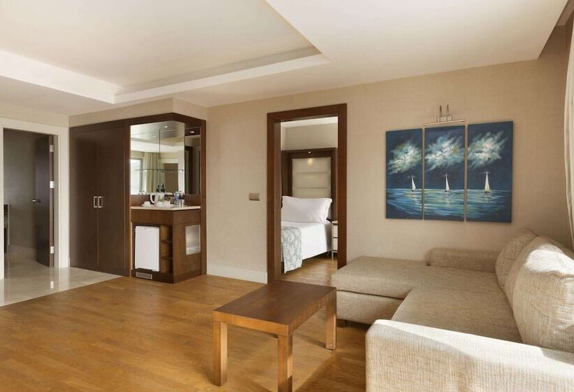 سوییت خانوادگی, Ramada Plaza Antalya