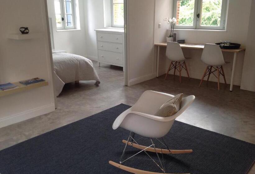 اتاق پریمیوم چهارنفره, B&b Le Fond De La Cour