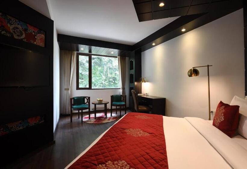 اتاق استاندارد با تخت بزرگ, Ramada By Wyndham Gangtok Hotel & Casino Golden