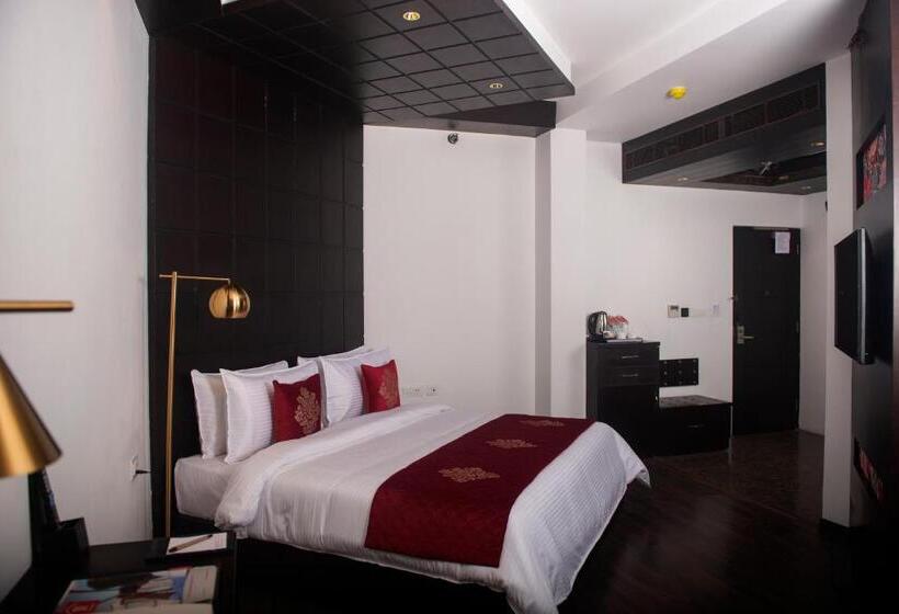 اتاق استاندارد با تخت بزرگ, Ramada By Wyndham Gangtok Hotel & Casino Golden