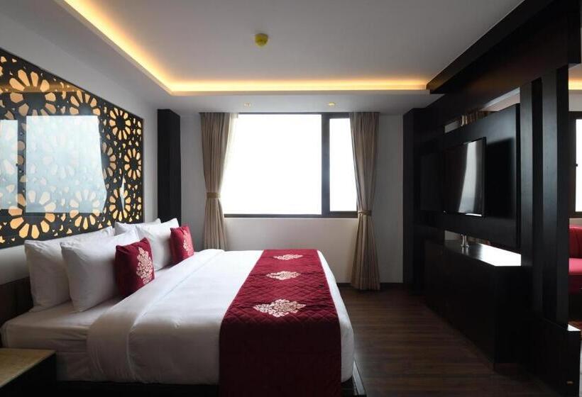 اتاق استاندارد با تخت بزرگ, Ramada By Wyndham Gangtok Hotel & Casino Golden