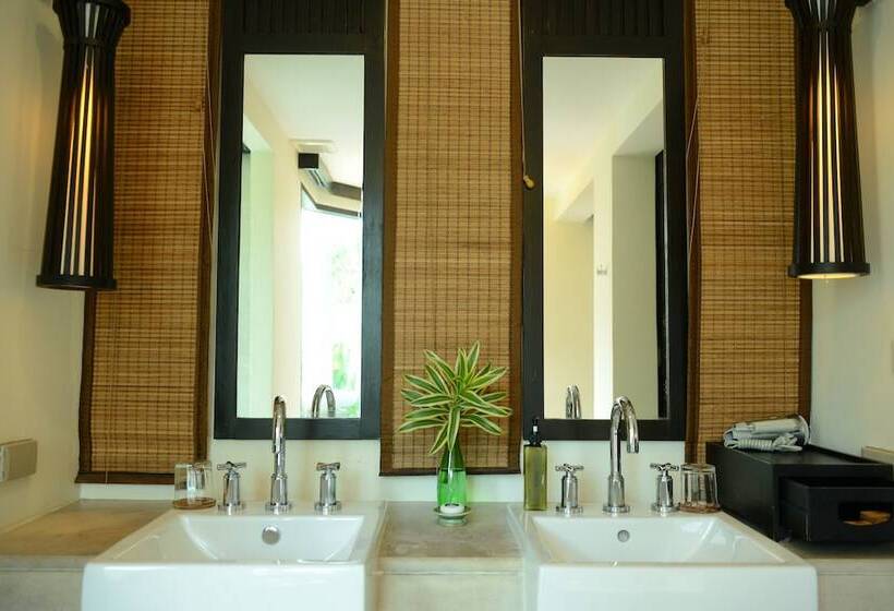 Вилла с 1 спальней и бассейном, Bhu Nga Thani Resort & Villas Railay