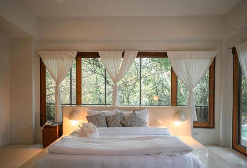 اتاق استاندارد, Proud Phu Fah Maerim Resort