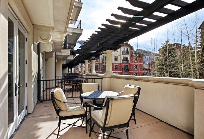 Junior Suite, The Arrabelle At Vail Square, A Rockresort