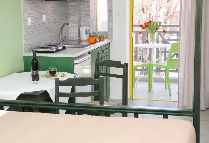 استودیوی استاندارد, Apollon Hotel Apartments