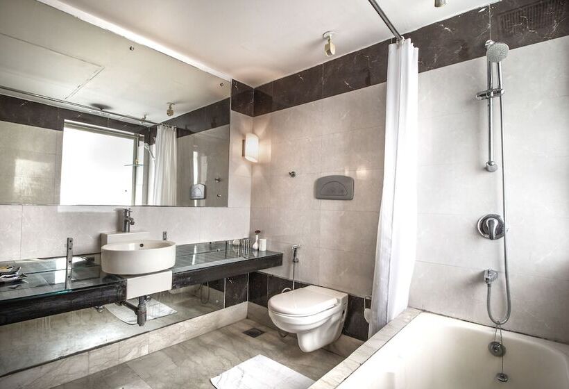اتاق پرمیوم, Fabhotel Prime Shervani