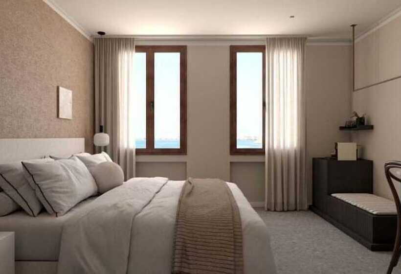 Номер Deluxe Вид на Море, Civitas Suites