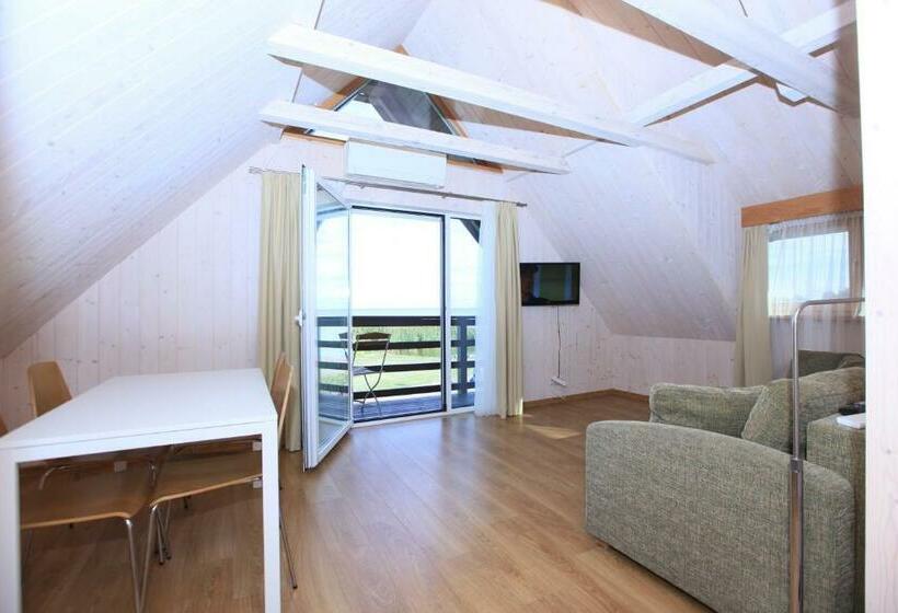 1 Bedroom Apartment Lake View, Vila Neringa