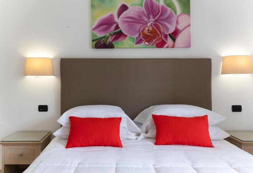 Номер Deluxe с Балконом, Villa Francesca Relais