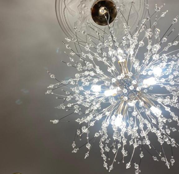 Номер Стандарт, Hostal Orleans