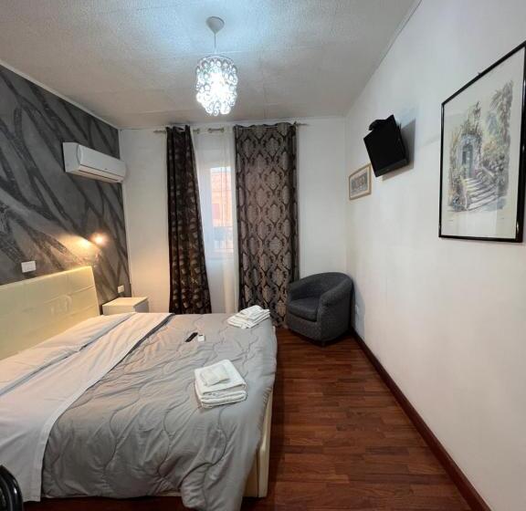 Номер Deluxe, Como