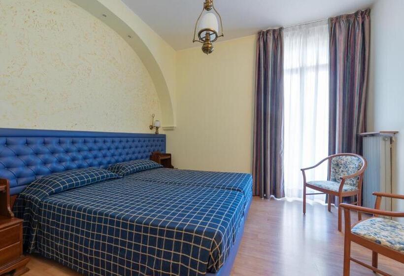 Номер Стандартный с Видом, Malcesine