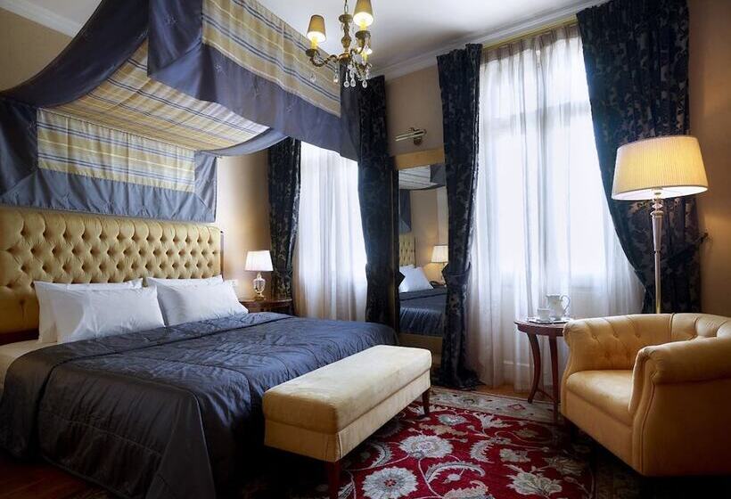 غرفة قياسية, Grande Bretagne  Nafplio