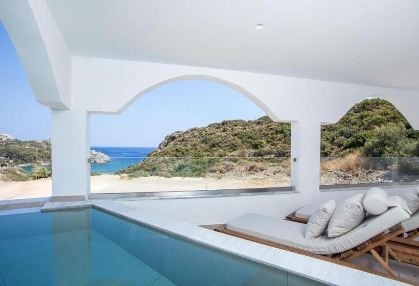 Люкс с Бассейном, Ladiko Suites   Faliraki