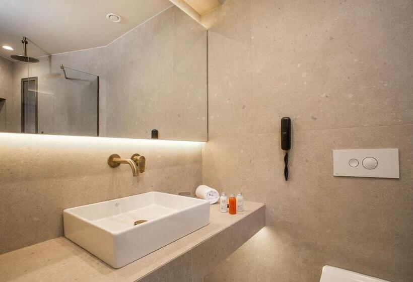 Люкс с Бассейном, Ladiko Suites   Faliraki
