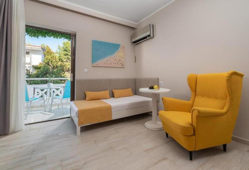 Семейный Номер Superior, Porfi Beach