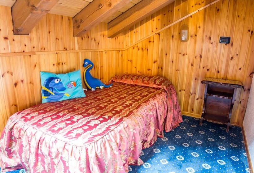 Апартаменты 2 Спальни, Santa San