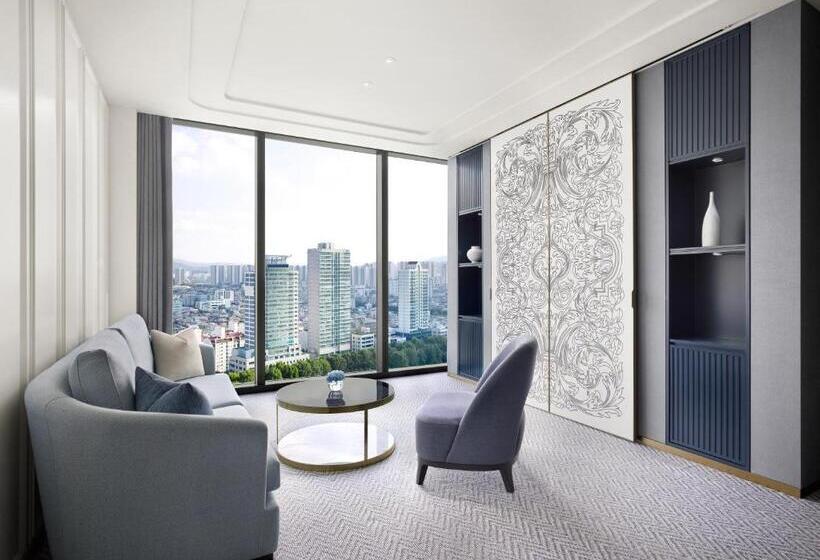 سوییت خانوادگی, Sofitel Ambassador Seoul Hotel & Serviced Residences
