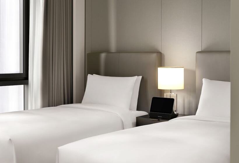 استودیوی استاندارد, Sofitel Ambassador Seoul Hotel & Serviced Residences