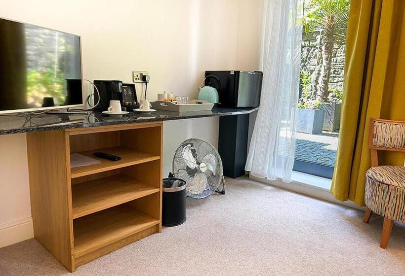 Номер Стандарт Вид на Сад, Beachcliff Rooms & Apartments
