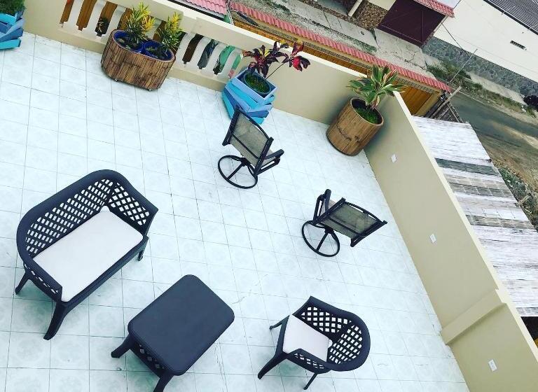 اتاق لوکس با بالکن و چشم‌انداز دریا, Posada Estrella