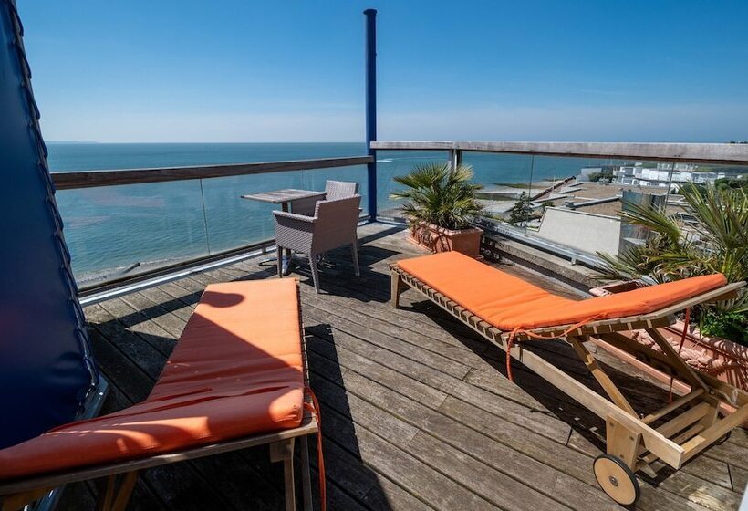 オーシャンビュースーペリアールーム, Logis Hotel   La Petite Rade