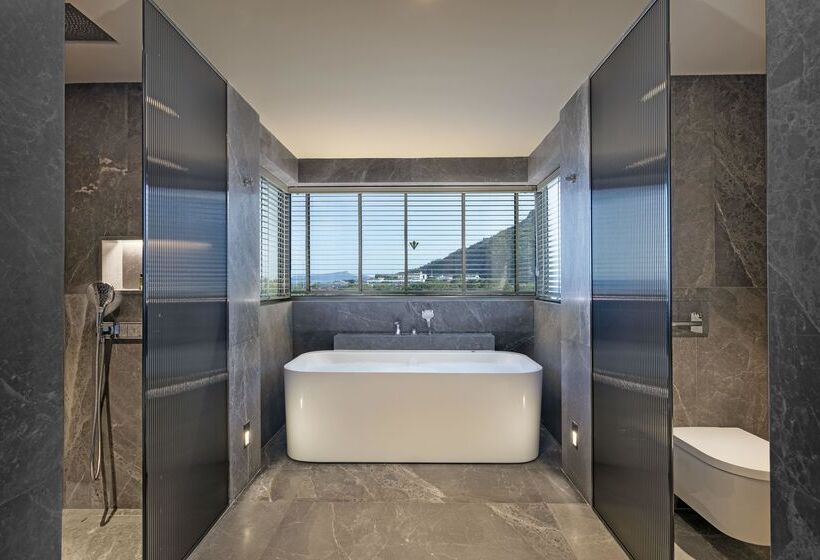 Номер Стандарт с Гидромассажем, Rixos Sungate, The Land of Legends Access