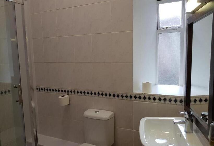 Семейный Номер, Aberdeen House