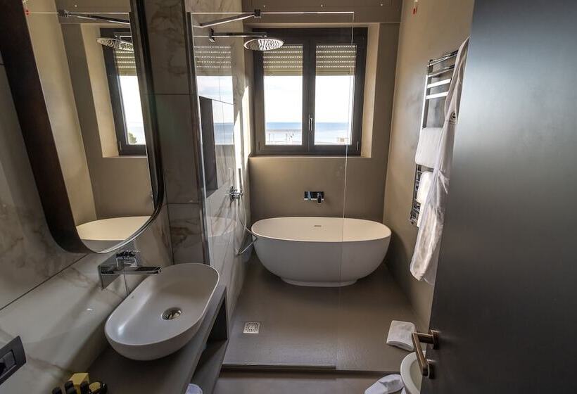 اتاق استاندارد, Grand Hotel Passetto