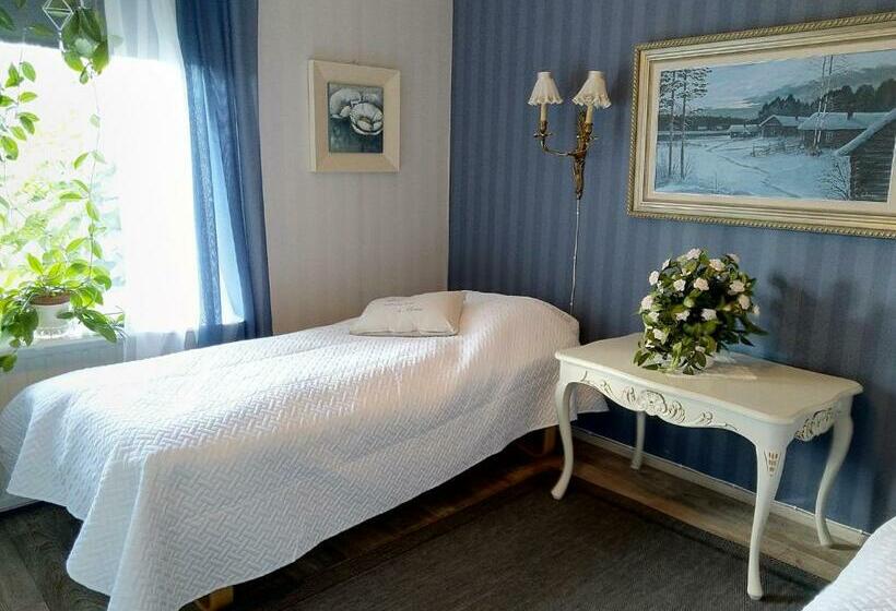 Quarto Estandar Vista Jardim, Kulttuurikartano Pekan Pirtit
