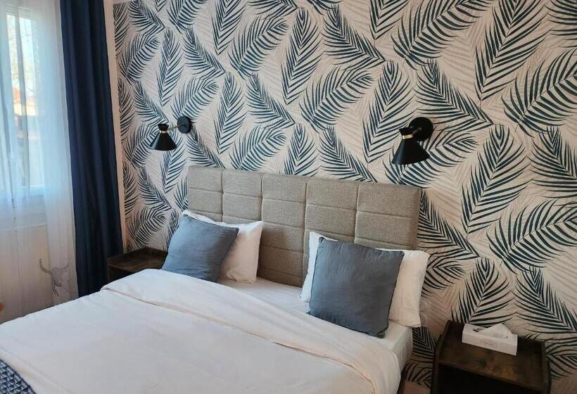 Номер Стандарт Вид на Сад, Auberge La Musardière