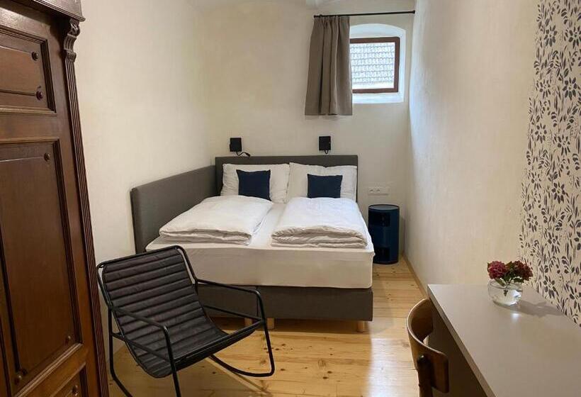 Apartamento 1 Dormitório Vista Jardim, Tschardakenhof Appartements