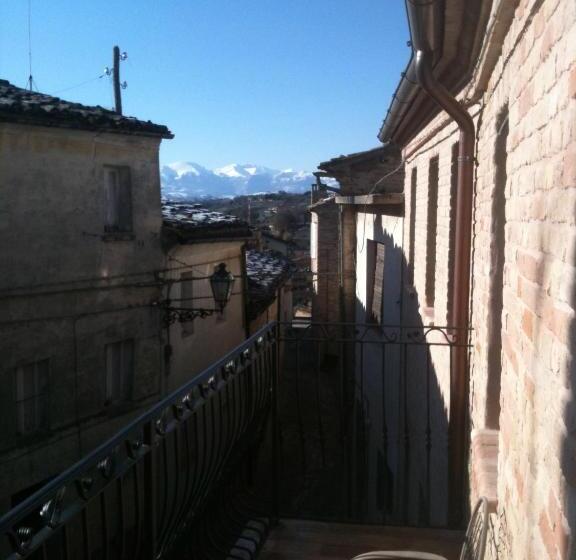 غرفة قياسية مزوَّدة بشُرفة, B&b San Nicolò