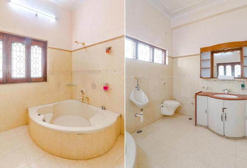 سوییت, Fabhotel Raka Inn