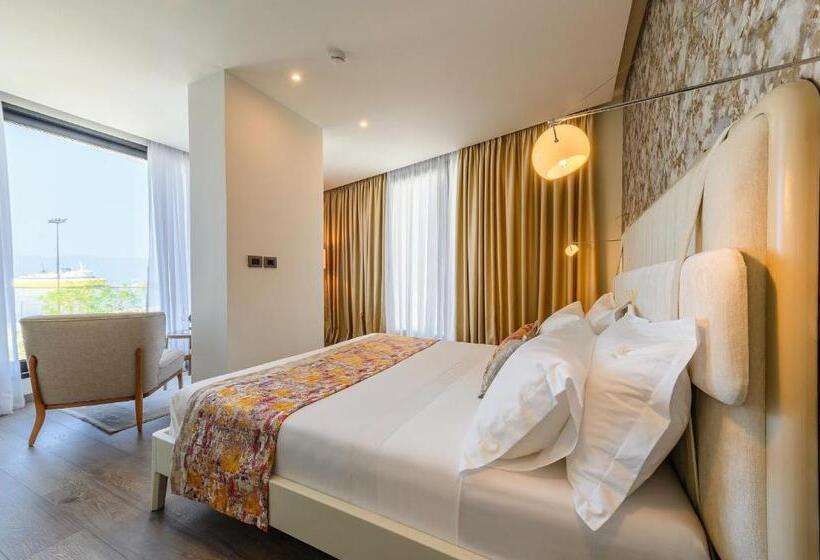 سوییت, Chic Boutique Hotel Vlore